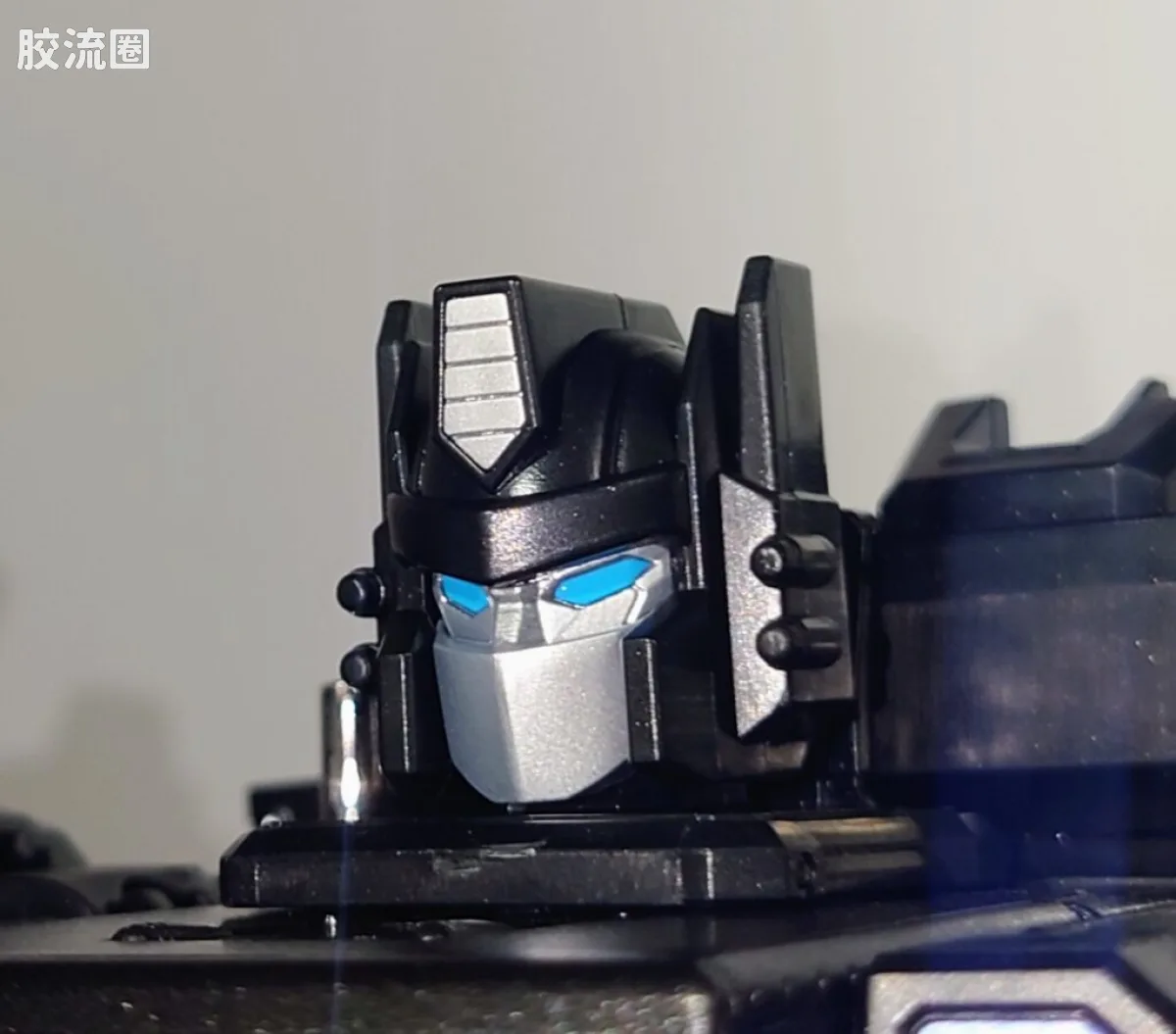 变形金刚MP系列 MPG MPG-16 核子探索超级擎天柱 - 图片